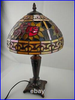 17 Tiffany Style Stained Glass Table Lamp Red Roses
