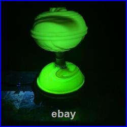 Antique Deco Green Akro Agate Table Lamp Slag Glass Works! Uranium Glows