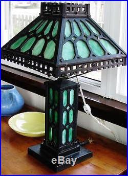 Arts & Crafts Mission Iron GAS FLAME Table/Newel Lamp Stained Glass Shade Base