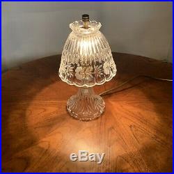 BEAUTIFUL PAIR OF VINTAGE ETCHED GLASS TABLE / BEDSIDE LAMPS, Chandelir Crystal