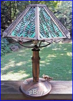 BRADLEY & HUBBARD B&H Bronze Slag Glass Table Lamp Green Leaf Design Arts Crafts