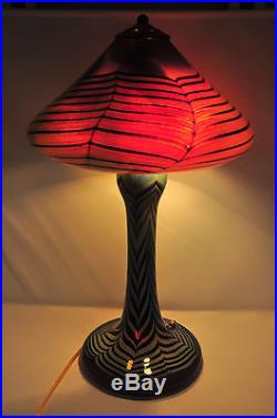 Beautiful Vintage Hand Blown Art Glass Table Lamp