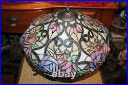 Colorful Slag Glass Table Lamp Flowers Floral Design Lamp