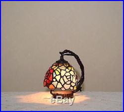 Flower Stained Glass Tiffany Style Small Table Desk Lamp Night Light