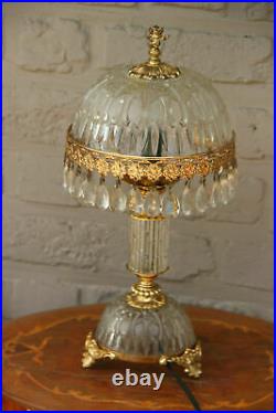 French vintage 1960s crystal glass pendants drops putti figurine table lamp