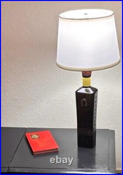 Herredura Legend Bottle Table Lamp