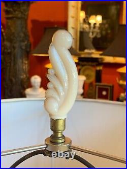 Mid 20th Century Italian Aladdin Blown Glass Table Lamp