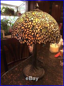 NEW DALE TIFFANY WISTERIA TABLE LAMP GREEN HAND-CRAFTED GLASS BRONZE Authentic