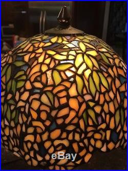 NEW DALE TIFFANY WISTERIA TABLE LAMP GREEN HAND-CRAFTED GLASS BRONZE Authentic