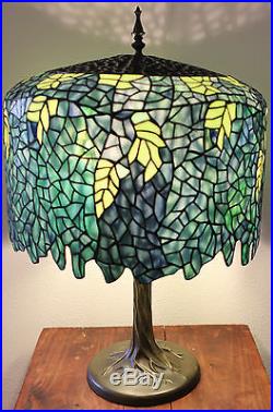 New Tiffany Style Wisteria Table Lamp Stained Glass Tiffany style lighting