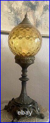 Ornate Parlor Table Lamp w Amber Glass Globe
