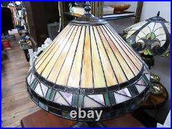 Quoizel Estacado Bronze Tiffany 2-Light 23H Table Lamp With Tiffany Glass Shade