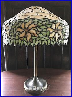 Rare Antique 21 X 31 Tall Unique Lamp Co. Leaded Stained Slag Glass Table Lamp
