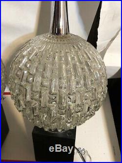Rare Vintage Stunning Pair of Mid Century Table Lamps Glass Ball & Chrome MCM