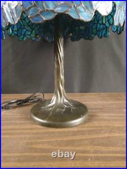 Serena dItalia Tiffany Style Blue Wisteria Lamp with Tree Trunk Base