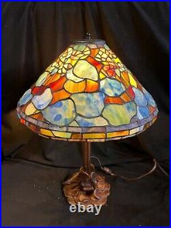 Stained Glass Tiffany Style Table Lamp Vintage Accent Victorian Theme