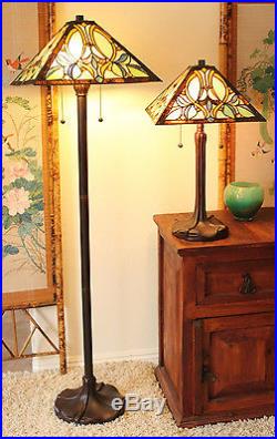 Tiffany Style Floral Motif Table and Floor Lamp Set 16 Shade