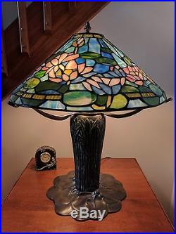 Tiffany Style Stained Glass Lamp Vintage Perfect Condition Large 3 Light