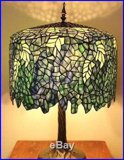 Tiffany Style Stained Glass Table Lamp Shade Blue Wisteria Pull Chain Bedroom