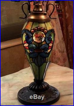 Tiffany Style Traditional Victorian 2 Light Table Lamp Blue Stained Glass Shade