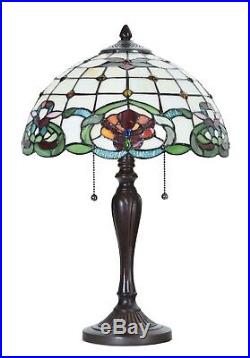 Traditional Tiffany Table Lamp