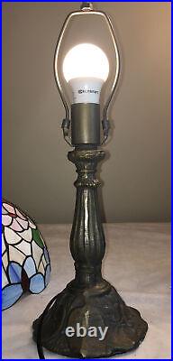 VNTG Stained Glass Colorful Flowers Tiffany Style Table Light Accent Lamp 18 H