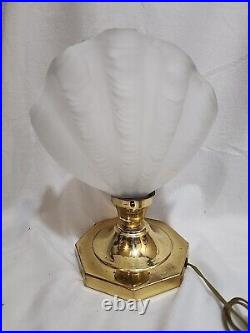 Vintage Gold Tone and Glass Clam Scalloped Sea shell Table Lamp Priority Ship