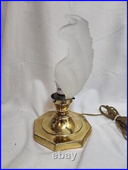 Vintage Gold Tone and Glass Clam Scalloped Sea shell Table Lamp Priority Ship