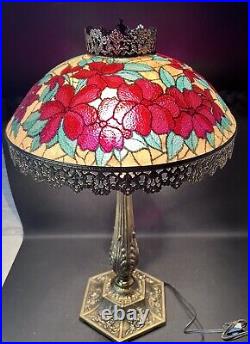 Vintage Tiffany Style Red Rose Decorative MCM Glass Table Lamp Marked GIM 1971